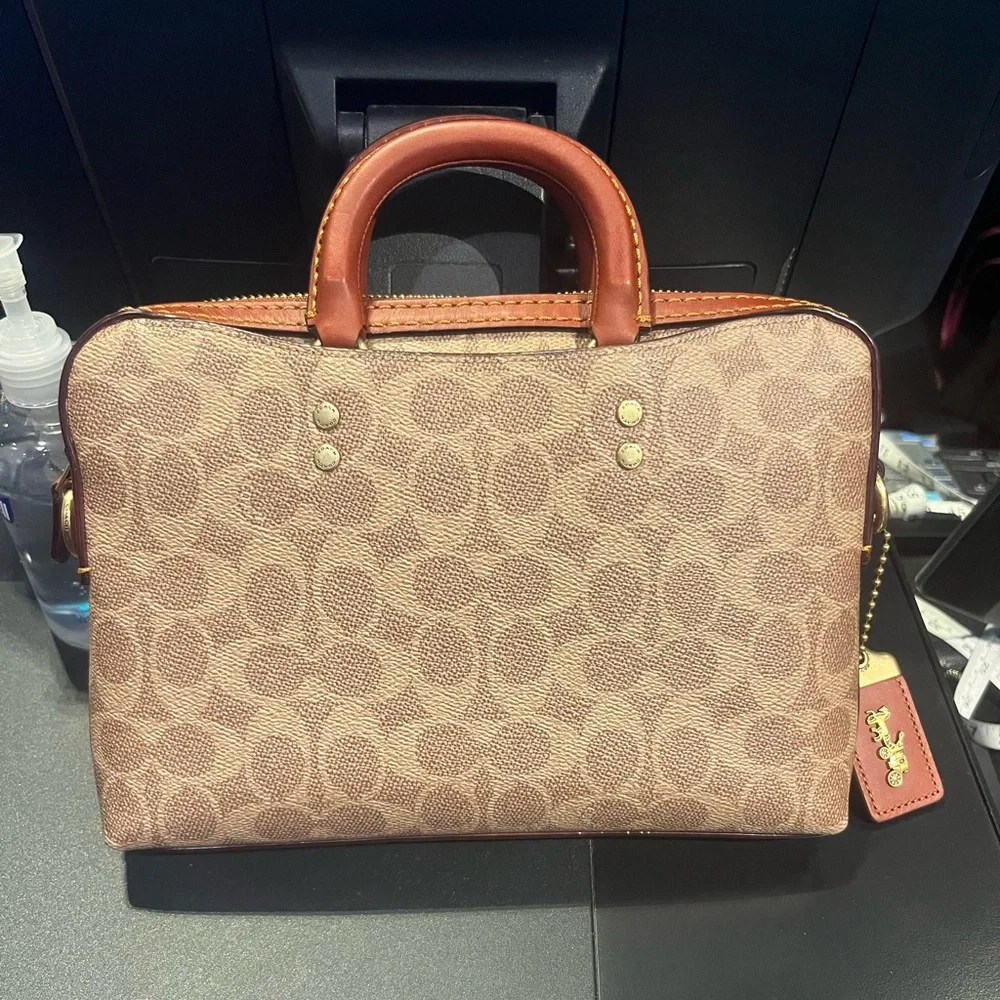 NWT Coach Outlet Rogue Slim Brief 25 In Signature Canvas